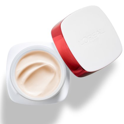 OAP HAIRCARE REVITALIFT WHITE RANGE DAY SPF30 CREAM FRONT 02